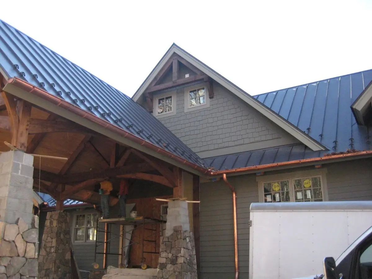 Craftsman Roofing team delivering quality roofing work in Williamsdale